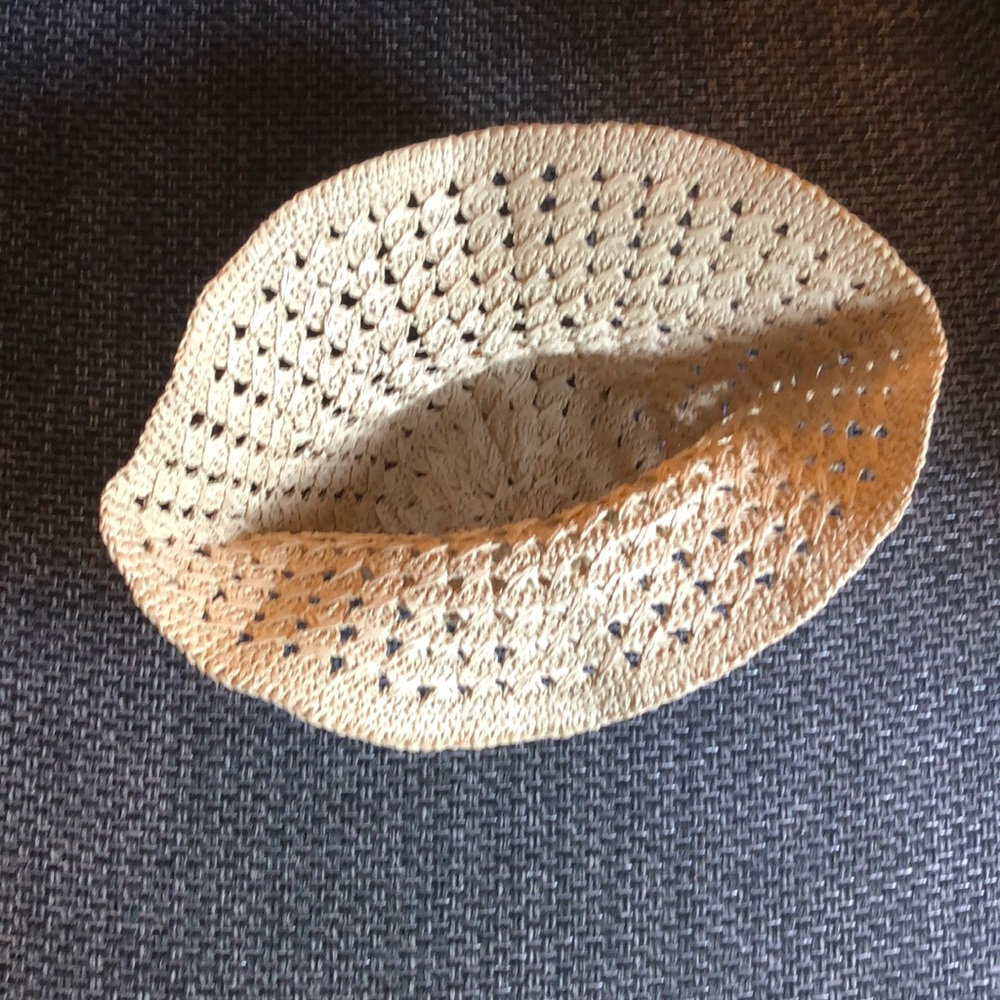 Cute Sunhat! - Picture 2 of 2